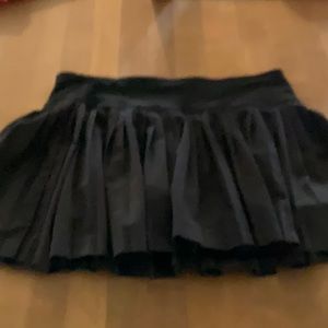 Black pleated skirt